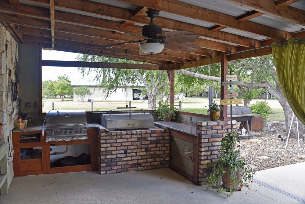Burkhart Ranch: 5406 Co Rd 73, Robstown, TX 78380